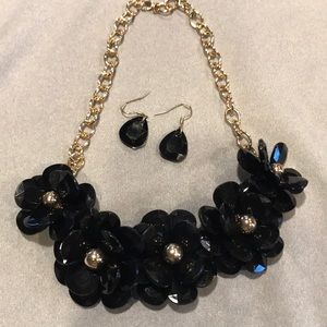Flower Necklace